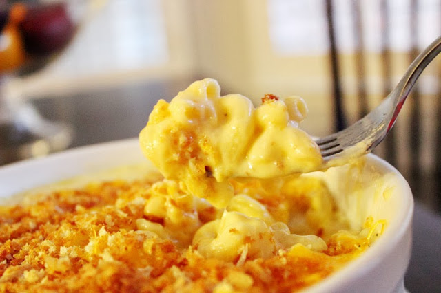 Back to Basics:  Creamy Baked Macaroni and Cheese